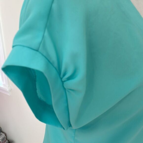 No sleeve button down blouse open back color teal by Charlotte Russe size S - Picture 4 of 8